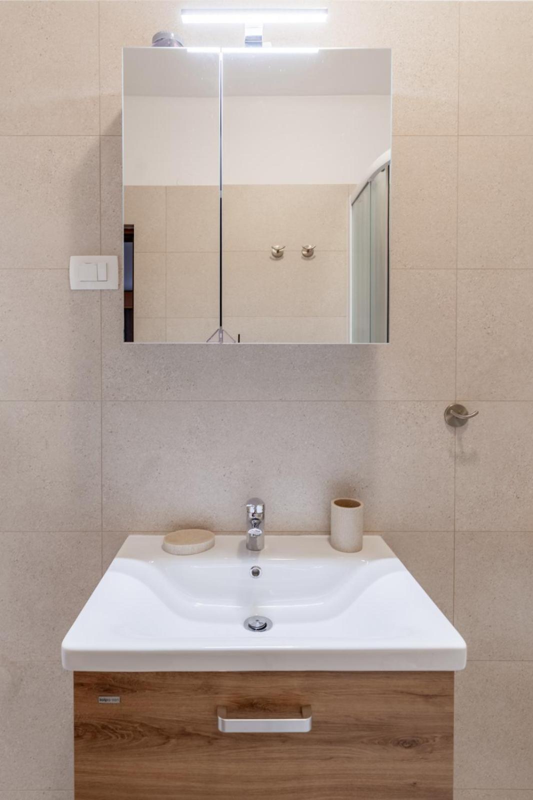 Sunny Apartment Valbandon Фажана Номер фото